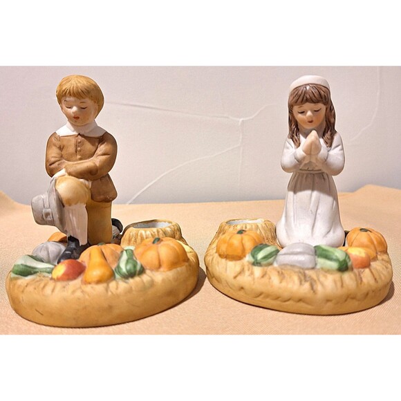 Pair of Vintage 1980's Brinn's Thanksgiving Boy Girl Pilgrims Candle Holders - Picture 2 of 10